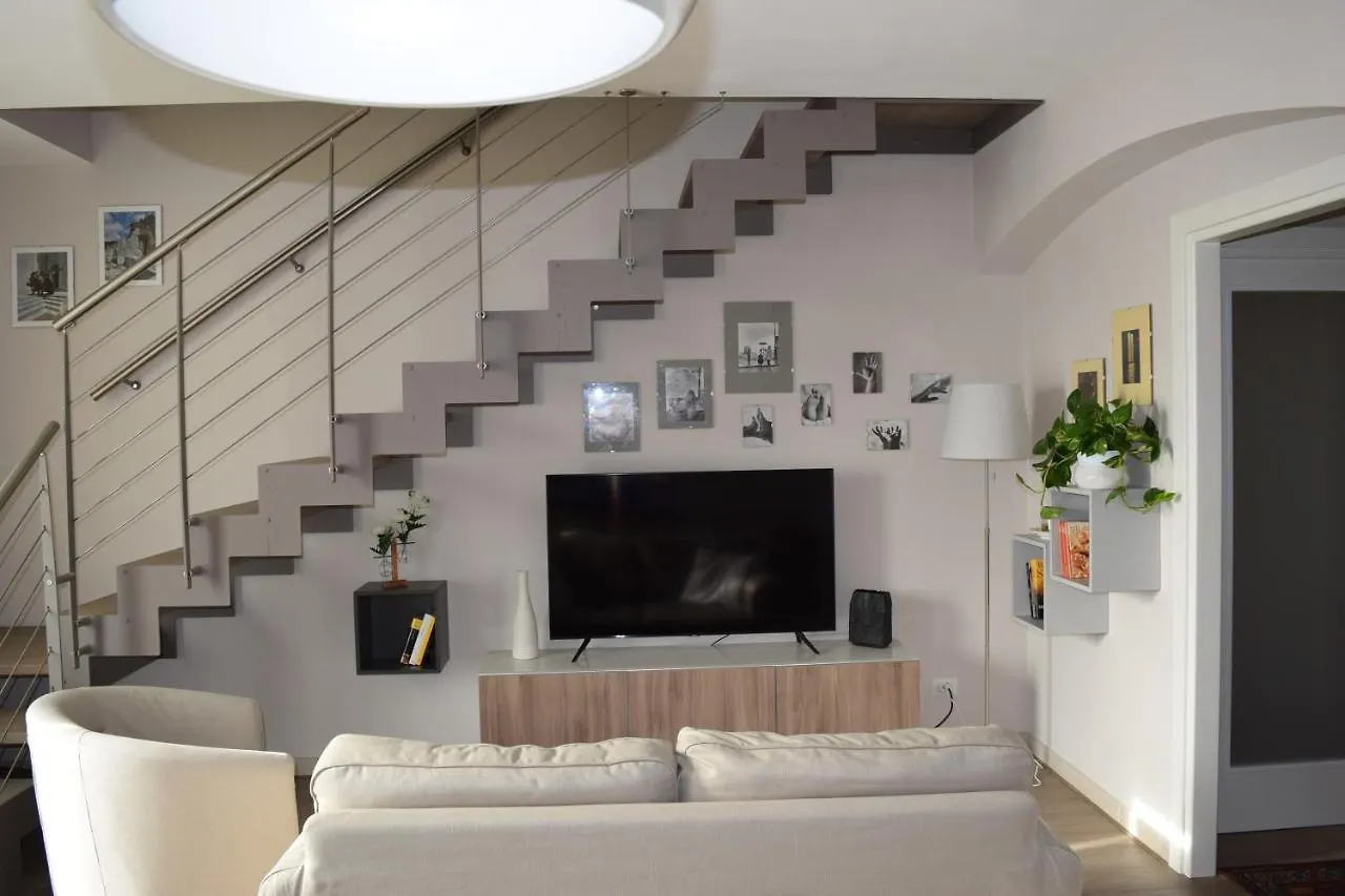 Casa vacanze Cb House Tuscany Pietrasanta Italia